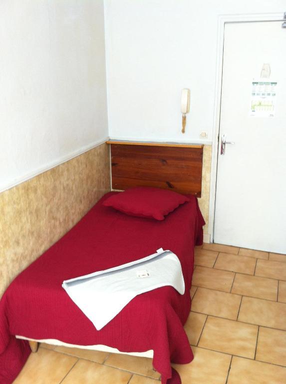 Hipotel Paris Bordeaux Menilmontant Chambre photo